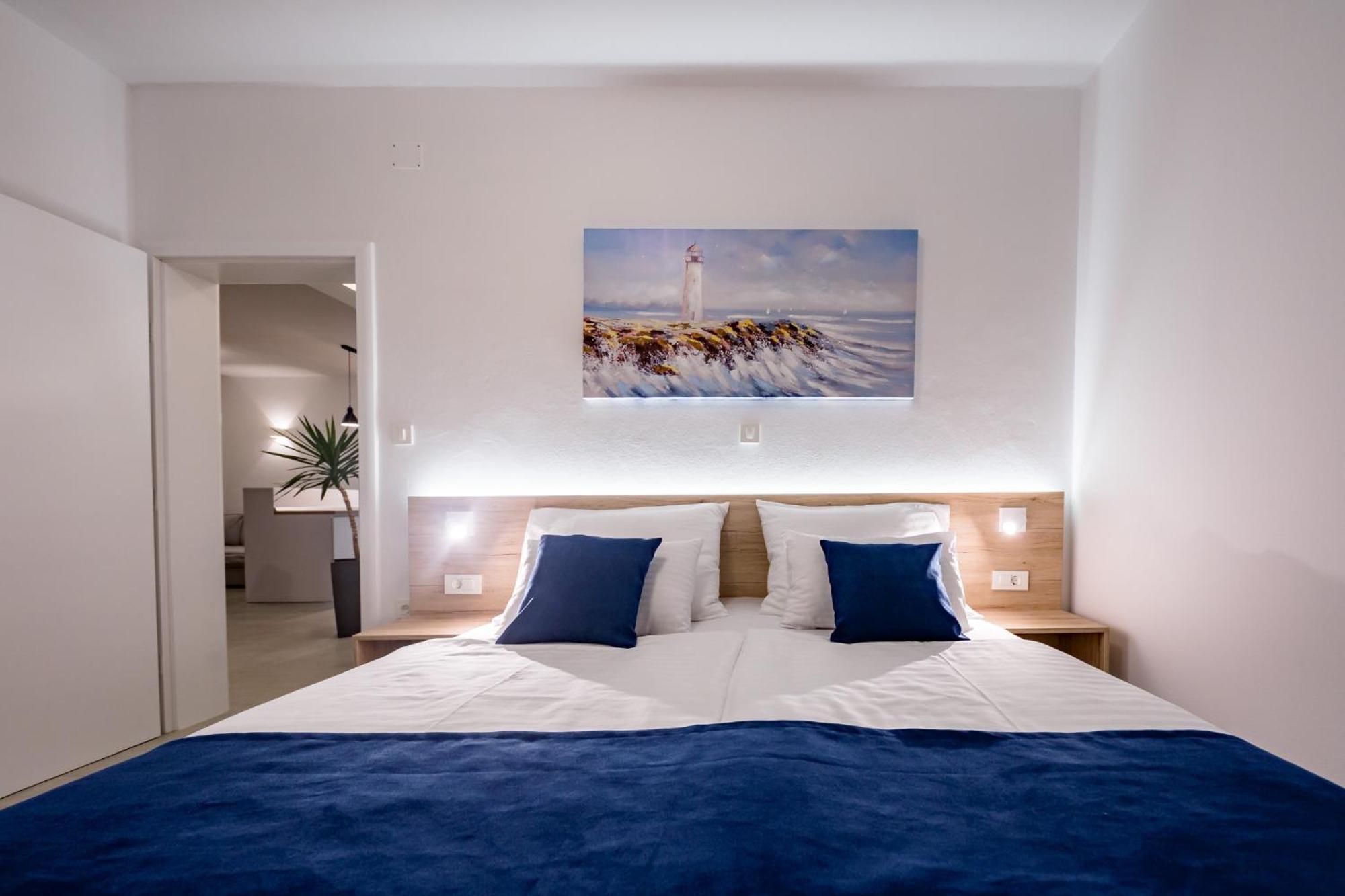 Apartmani Villa Zora โลปาร์ ภายนอก รูปภาพ