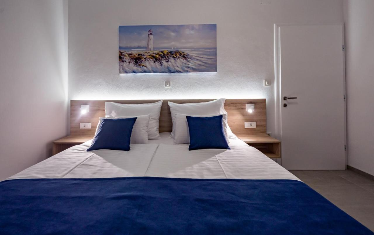 Apartmani Villa Zora โลปาร์ ภายนอก รูปภาพ