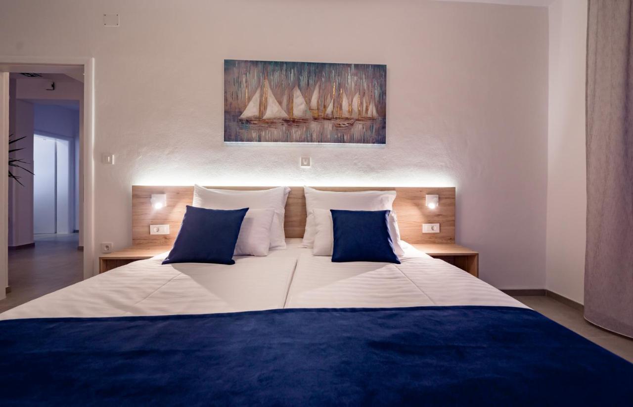 Apartmani Villa Zora โลปาร์ ภายนอก รูปภาพ